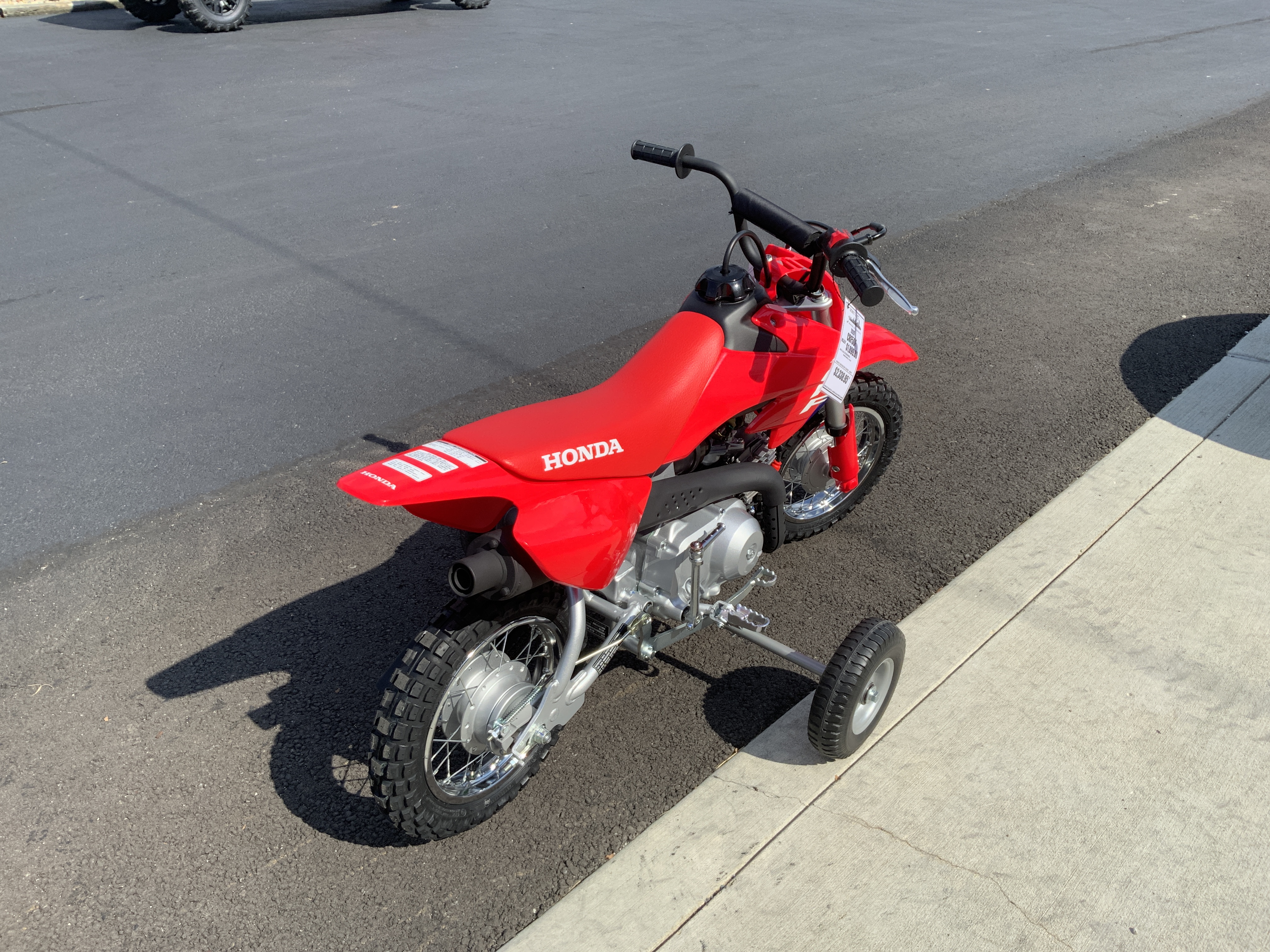 2026 Honda CRF50F W/TRAINING WHEELS - Photo 3